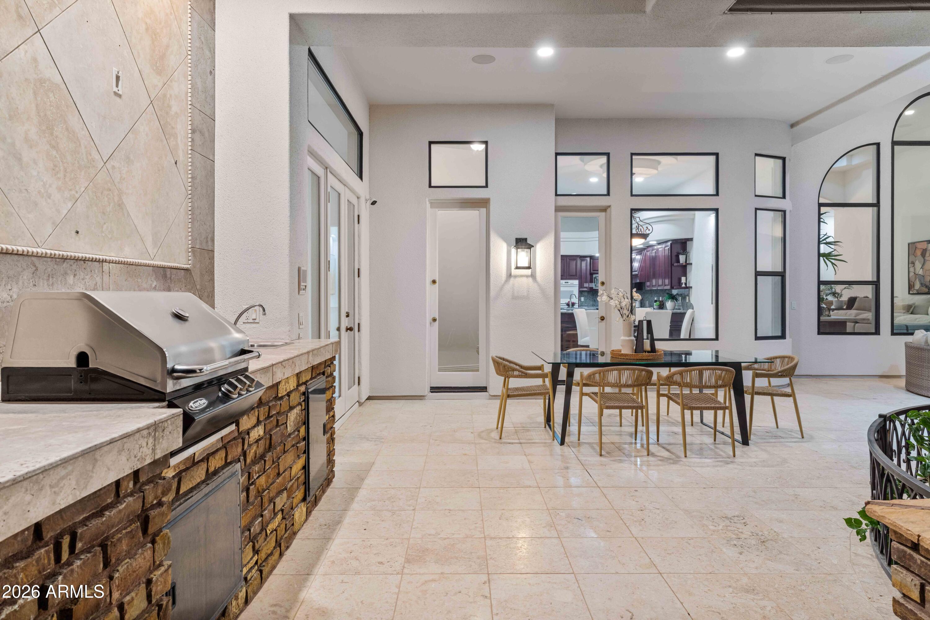 7126 E BLUEBIRD Lane