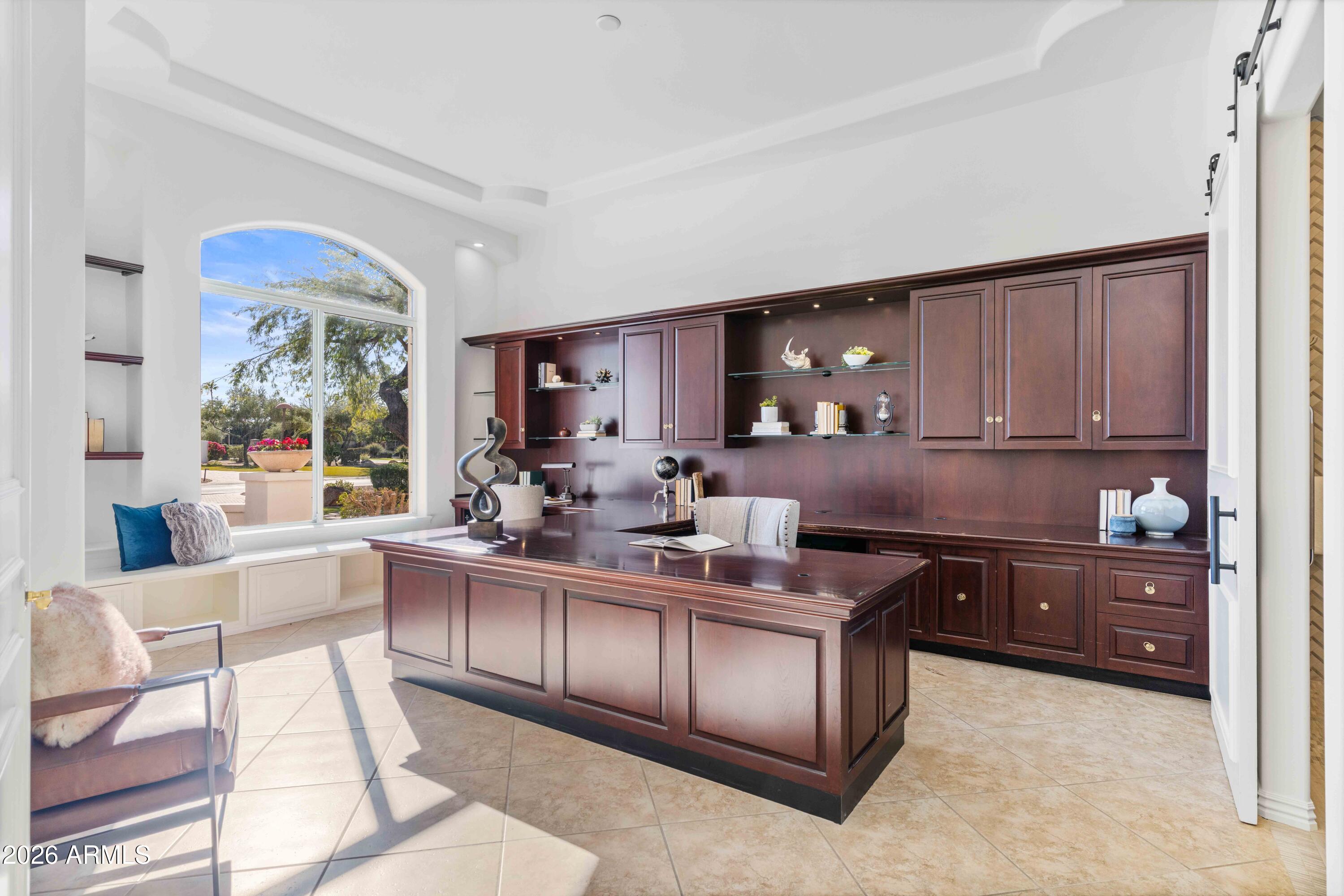 7126 E BLUEBIRD Lane