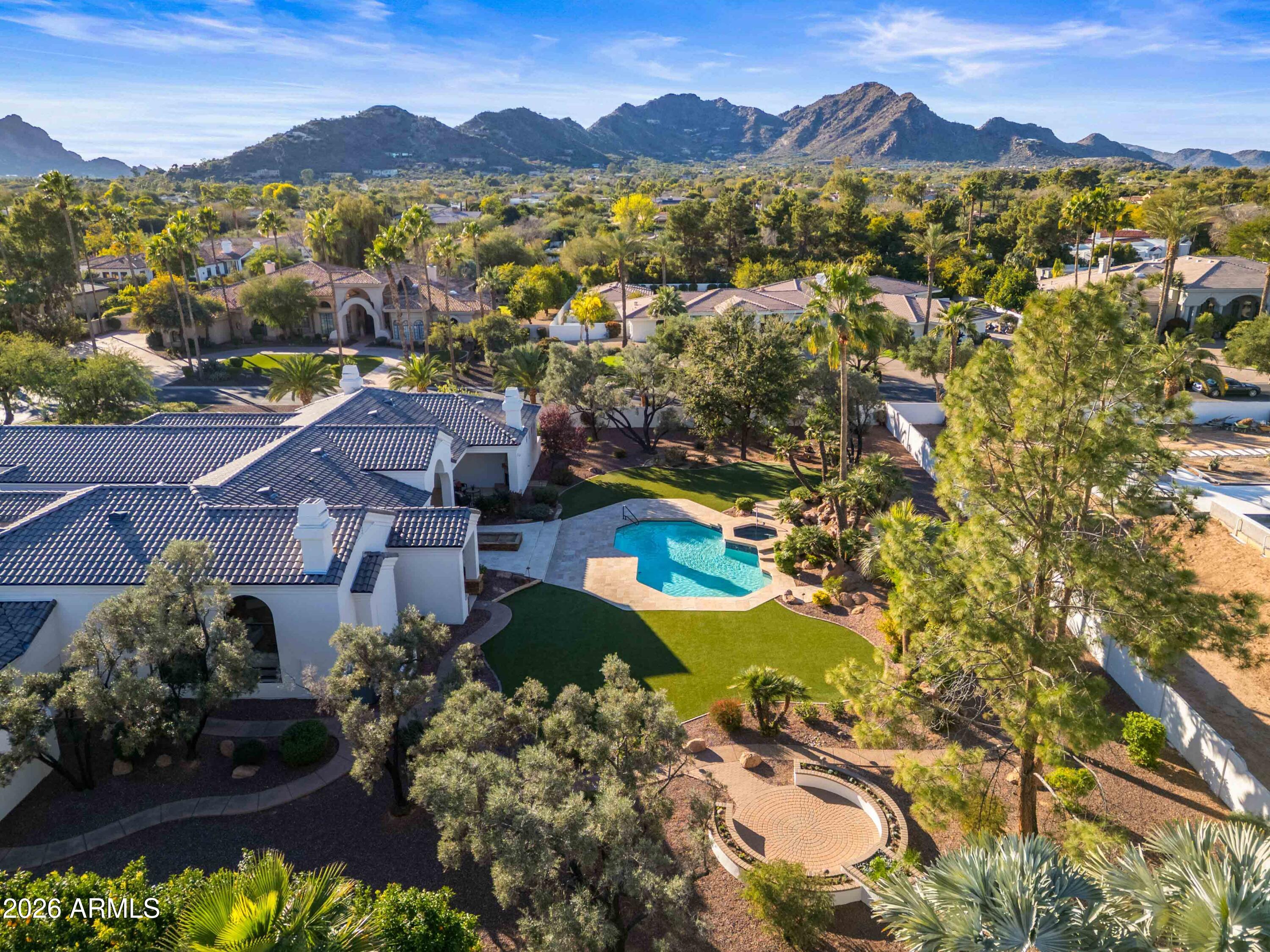 7126 E BLUEBIRD Lane