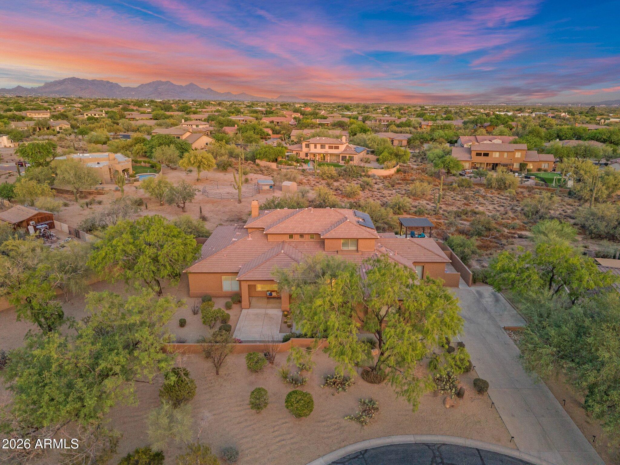 5869 E HEDGEHOG Place