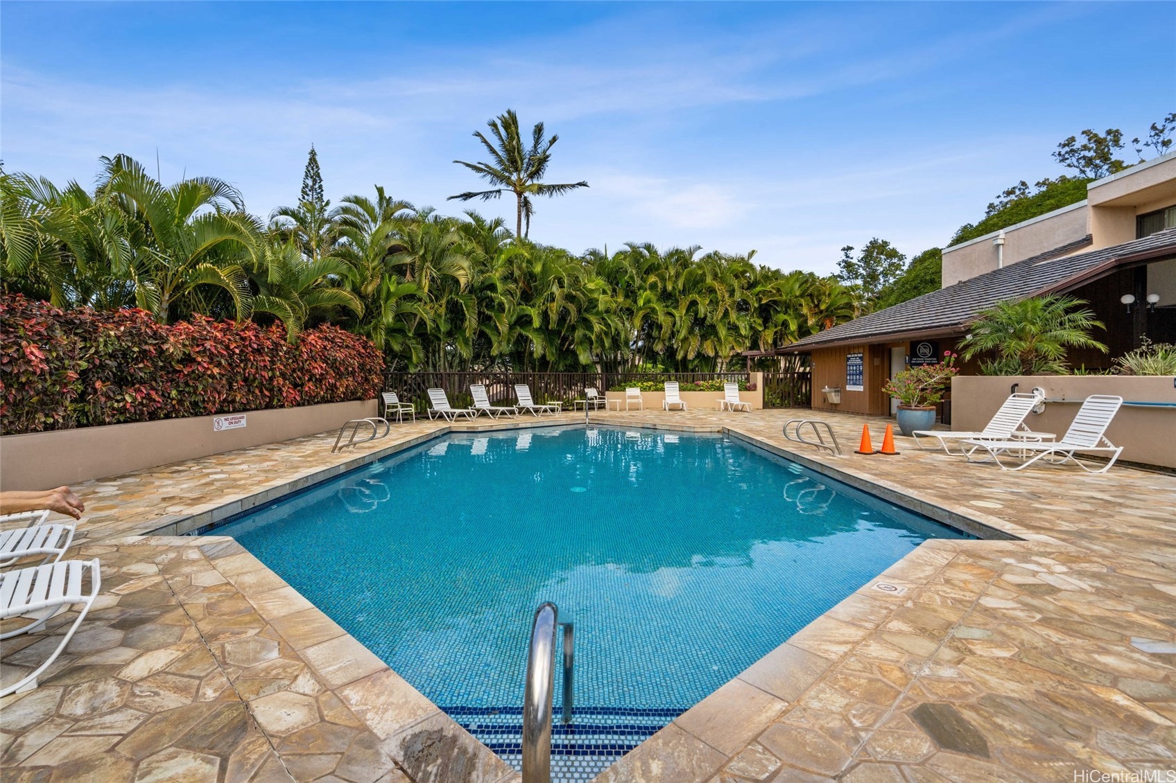 381 D Kaelepulu Drive 1104