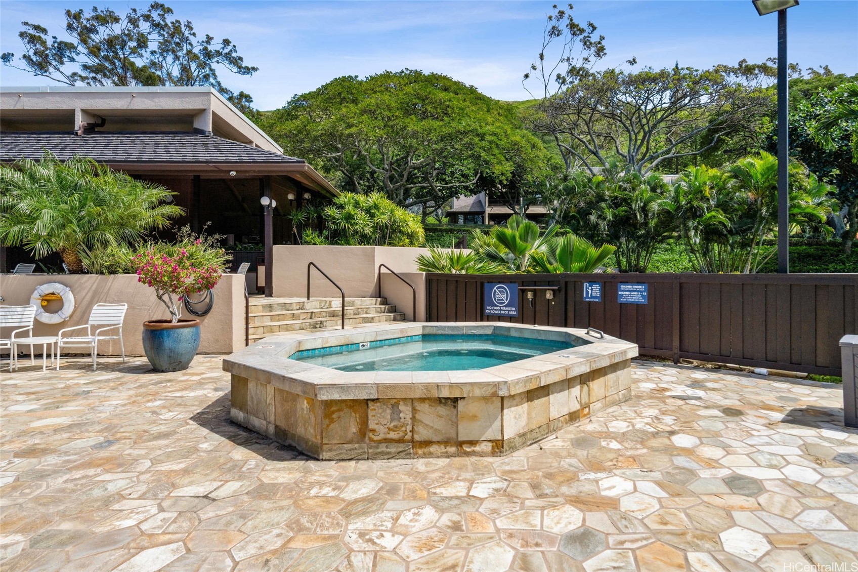 381 D Kaelepulu Drive 1104