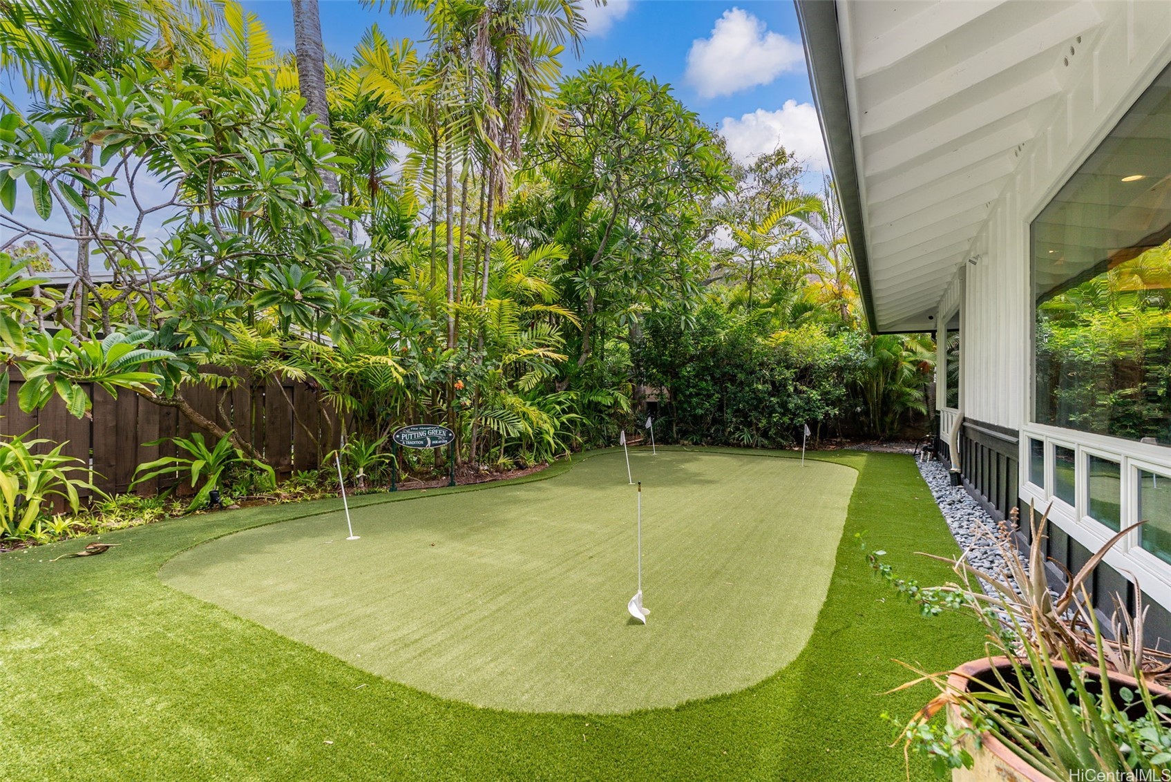 127 Mokumanu Drive