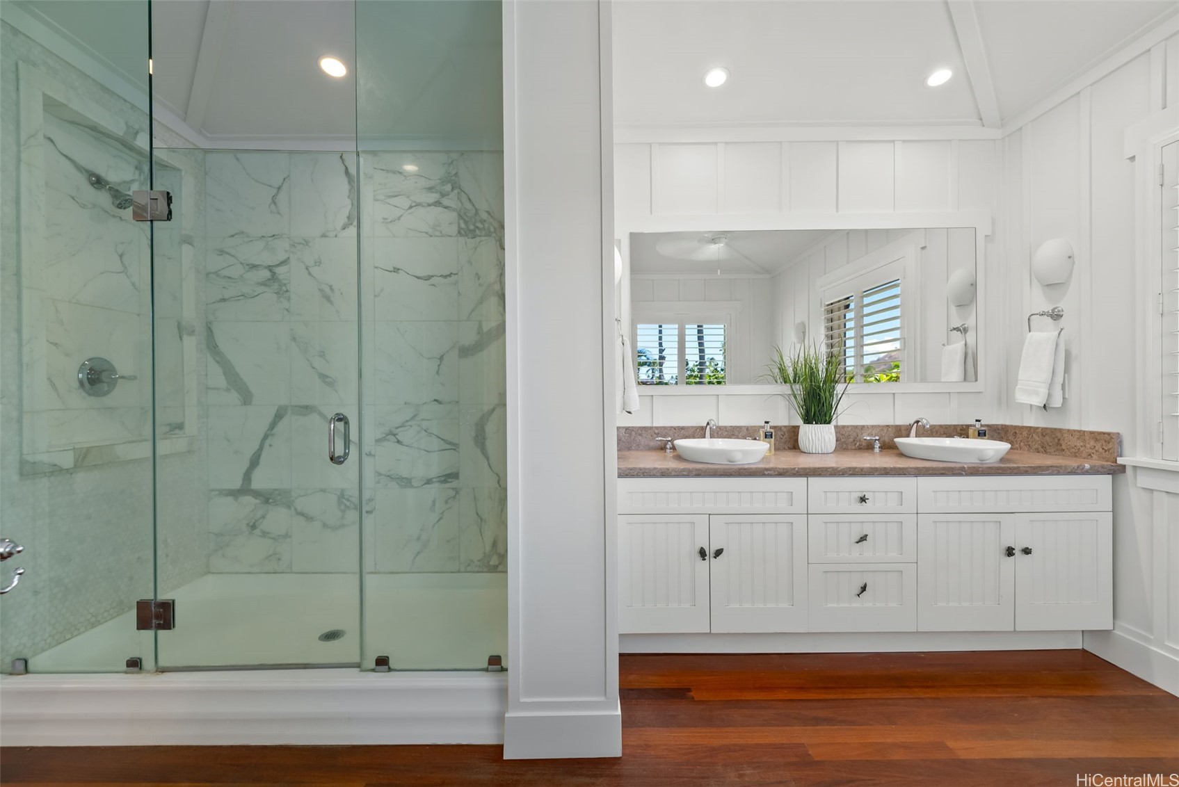 810 N Kalaheo Avenue F