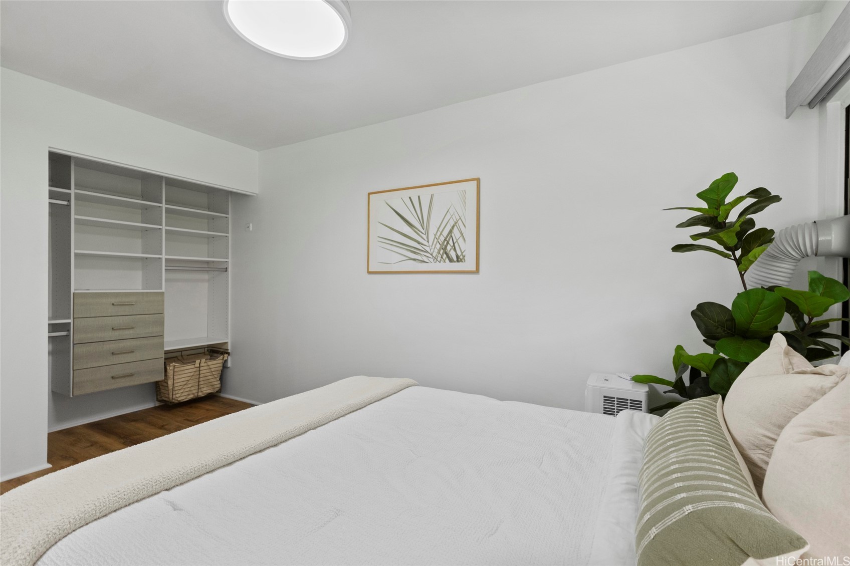 358 Kaelepulu Drive 702