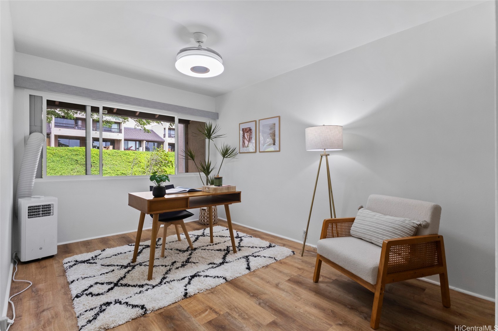 358 Kaelepulu Drive 702