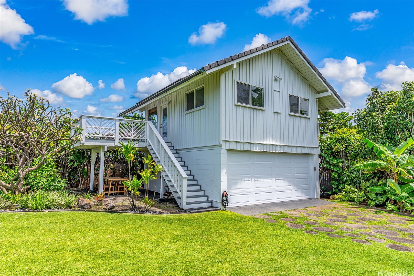 87-829 Farrington Highway