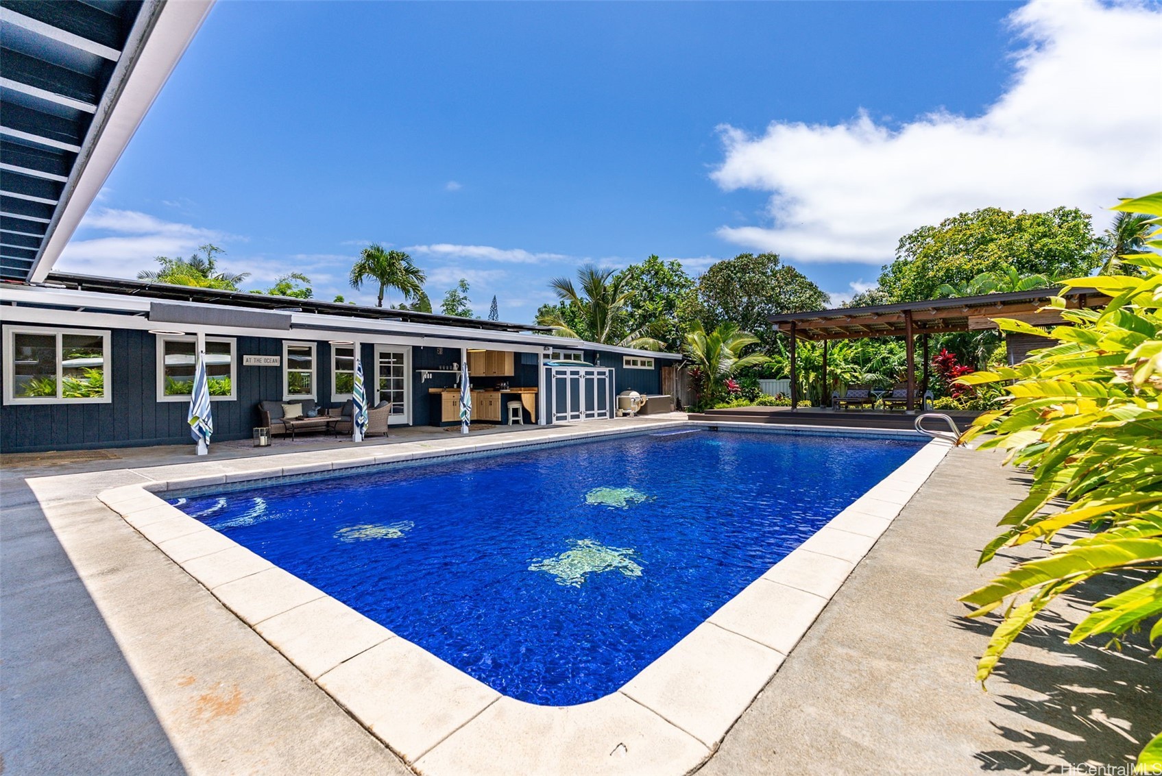 41-046 Hihimanu Street