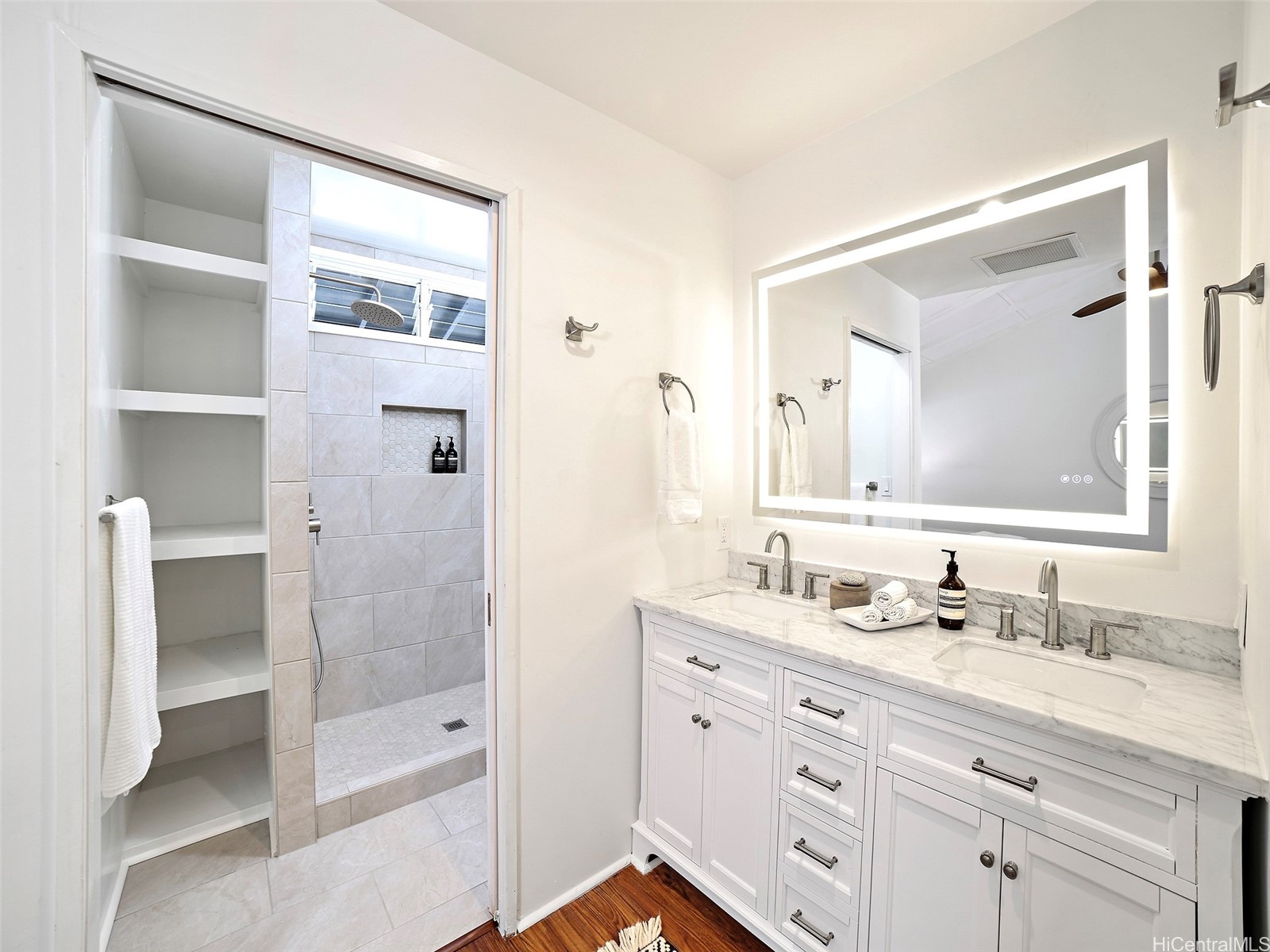 41-046 Hihimanu Street