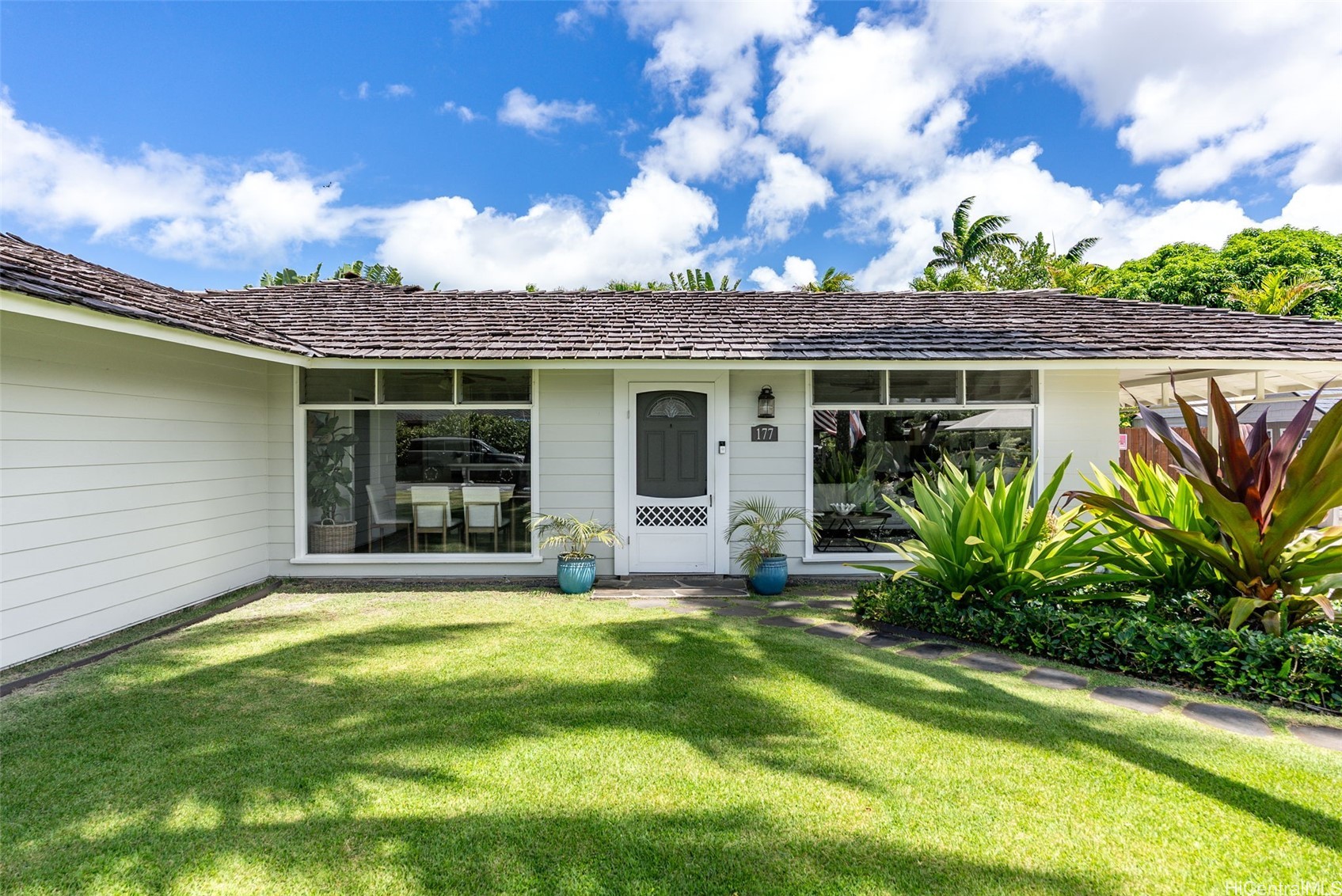 177 Kuuhoa Place