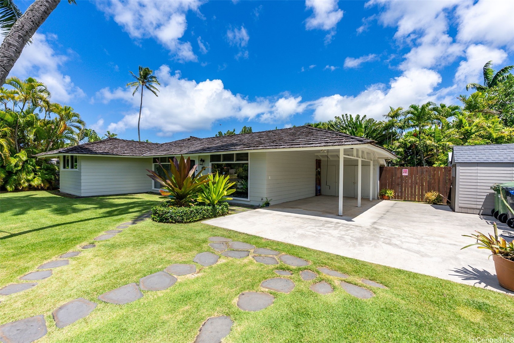 177 Kuuhoa Place