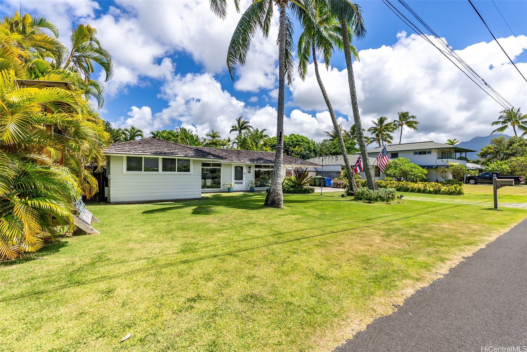 177 Kuuhoa Place