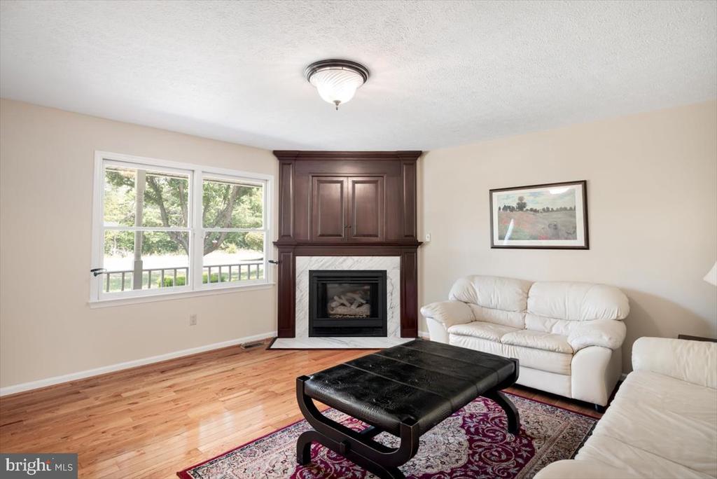 510 DEVLAND DRIVE