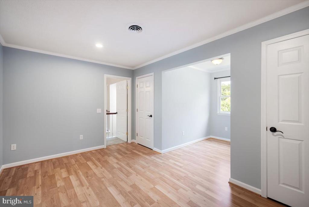 510 DEVLAND DRIVE