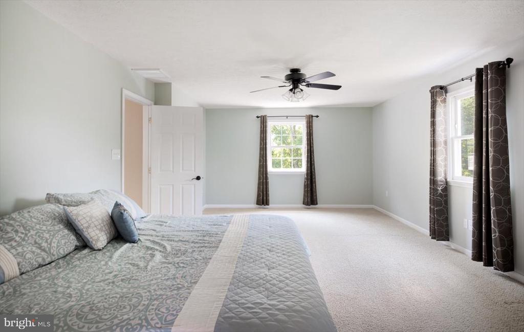 510 DEVLAND DRIVE