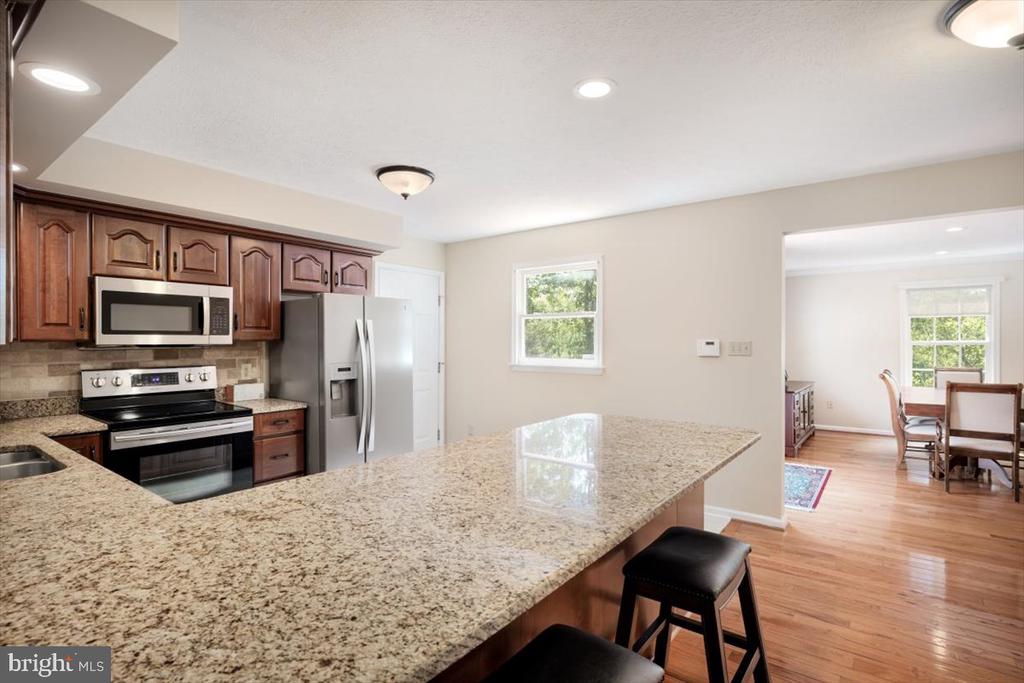 510 DEVLAND DRIVE
