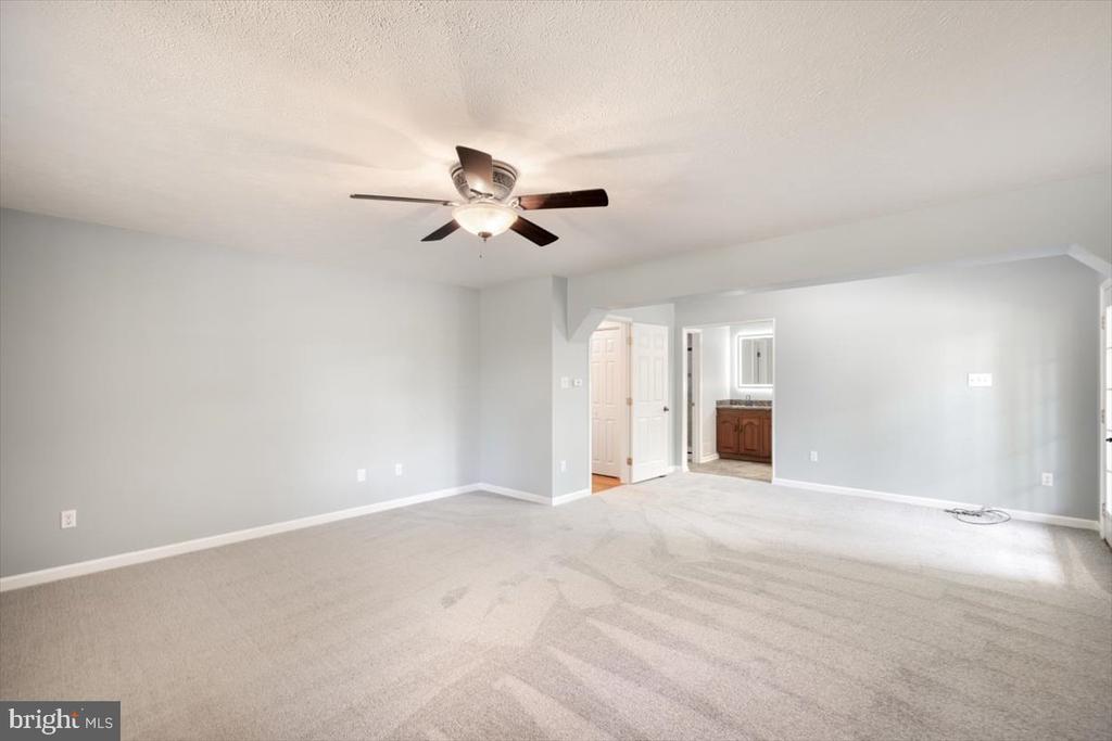 510 DEVLAND DRIVE