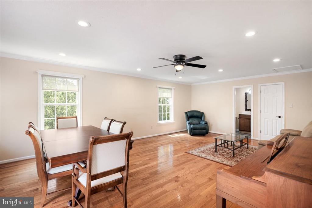 510 DEVLAND DRIVE