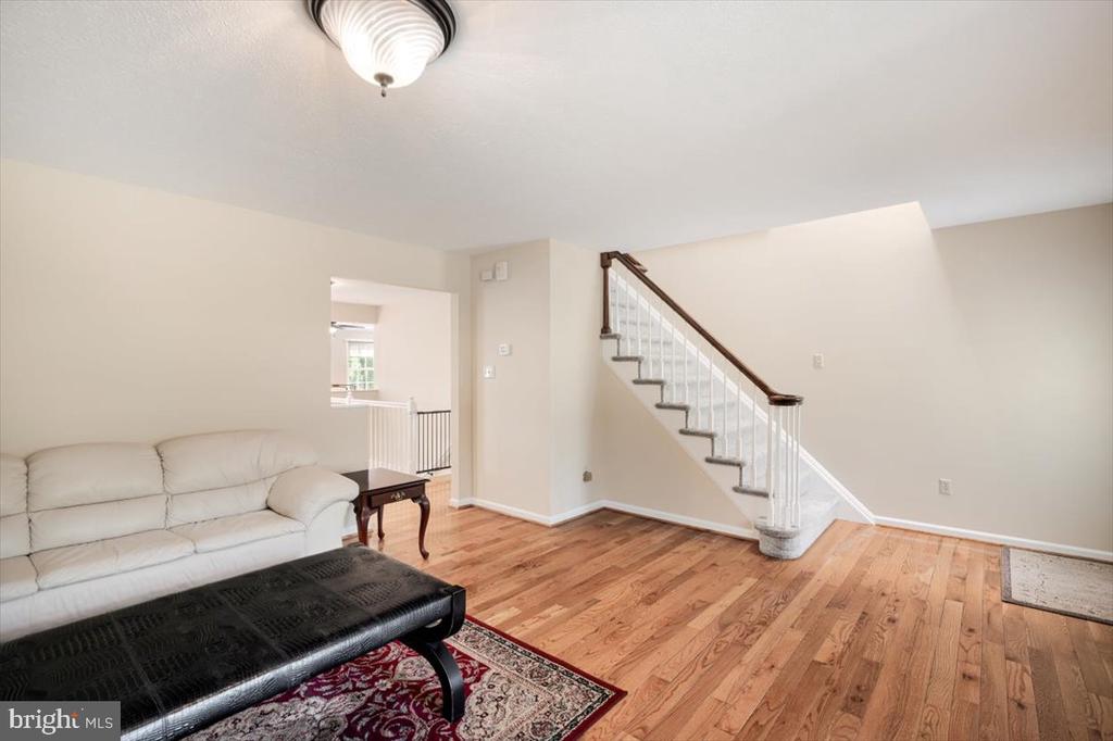510 DEVLAND DRIVE
