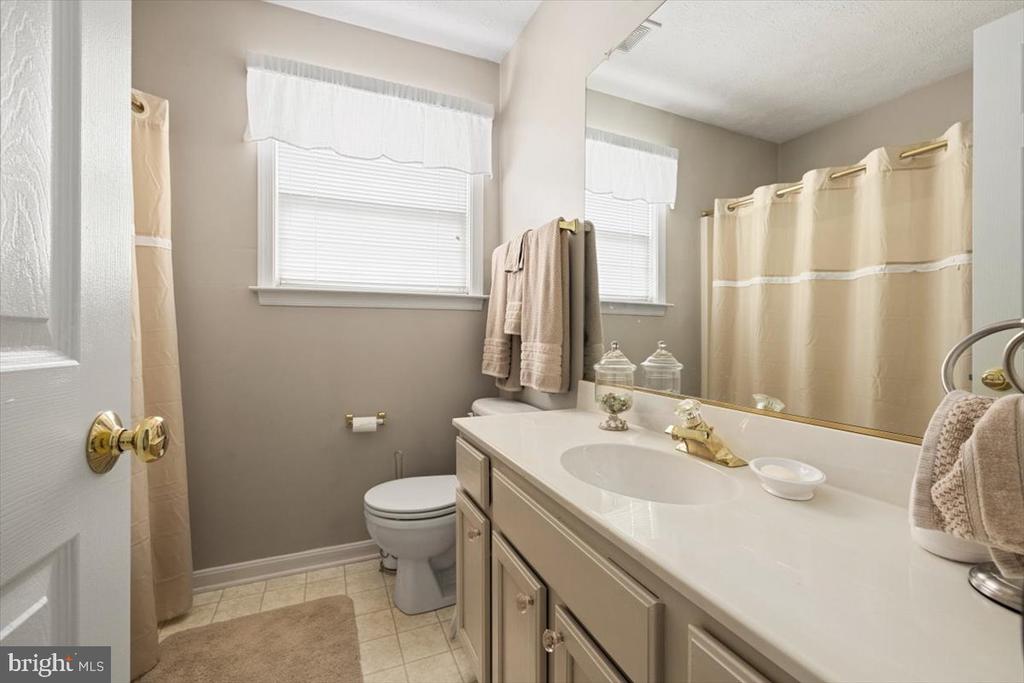 106 RUGBY PLACE