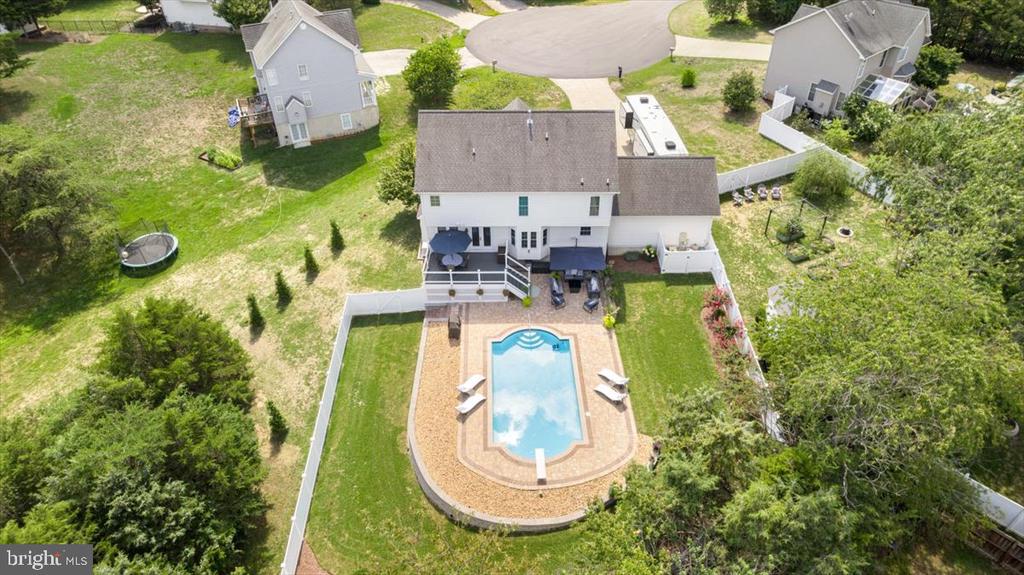 107 DELL COURT
