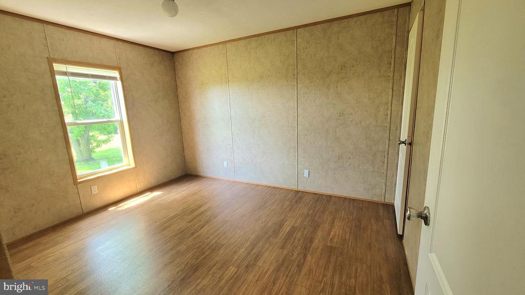 332 CALDWELL LANE