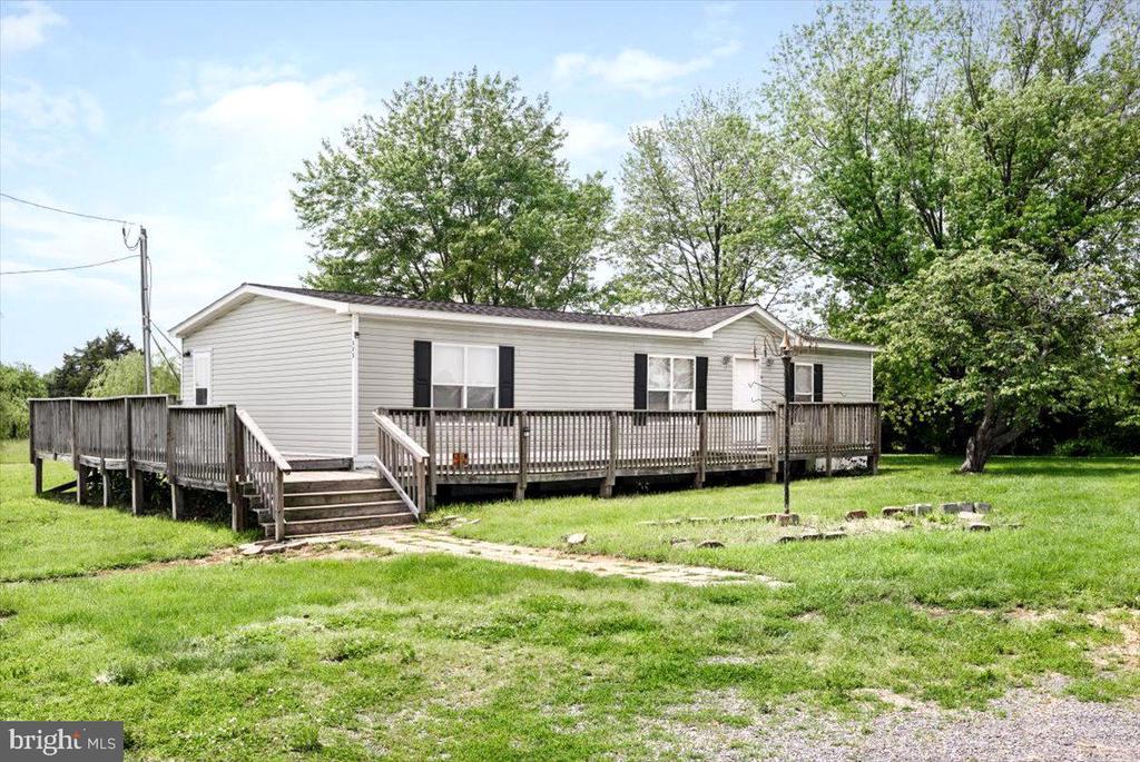 332 CALDWELL LANE