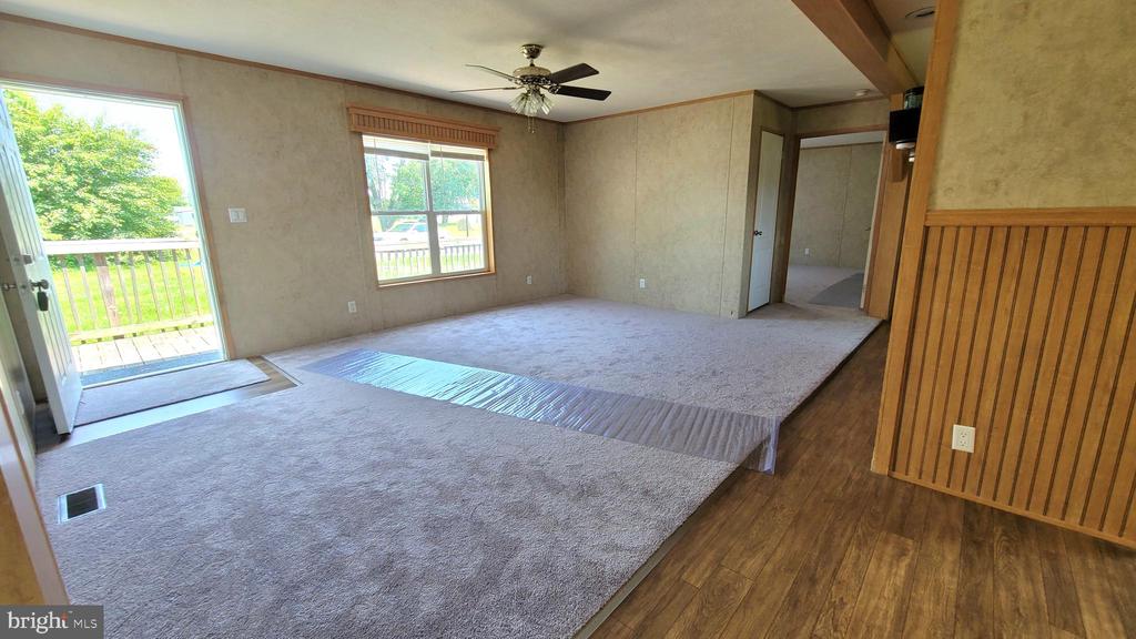332 CALDWELL LANE