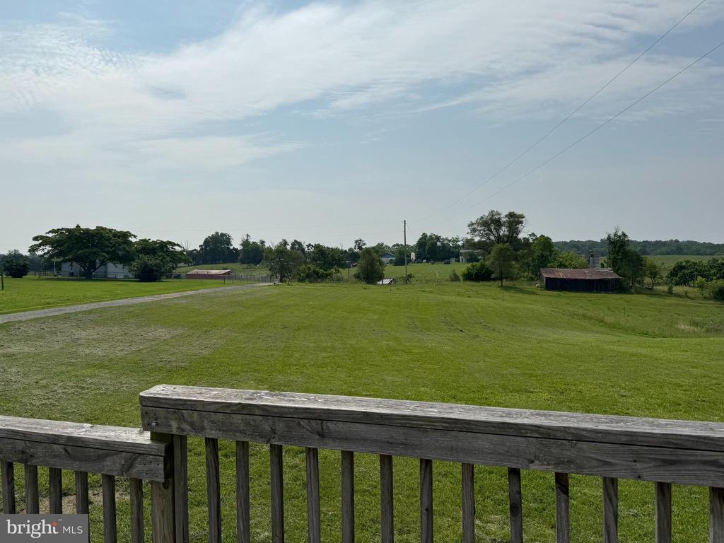 332 CALDWELL LANE