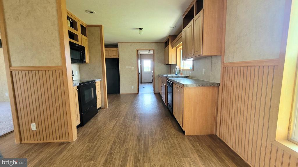 332 CALDWELL LANE