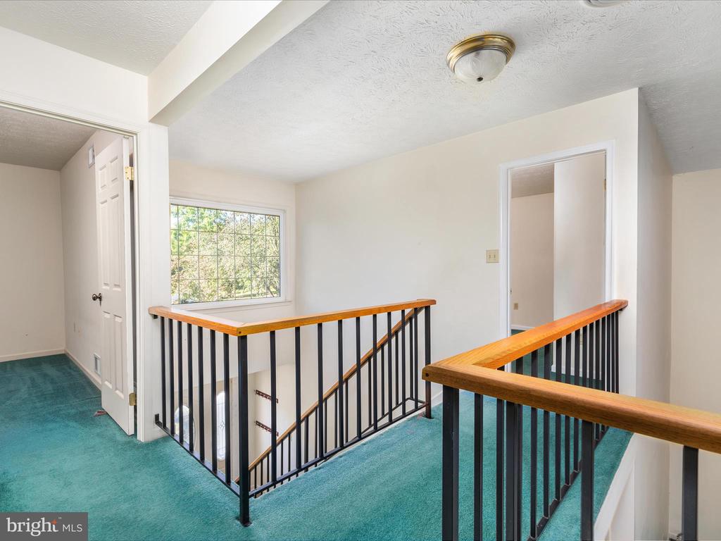 478 BROOKNEIL DRIVE