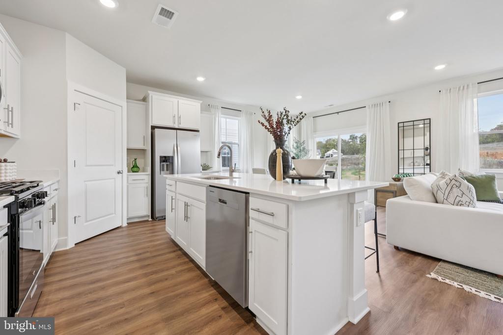116 TRELLIS VIEW LANE