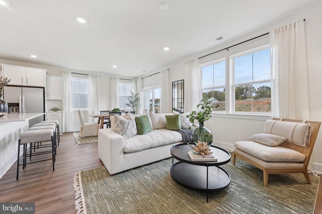 116 TRELLIS VIEW LANE