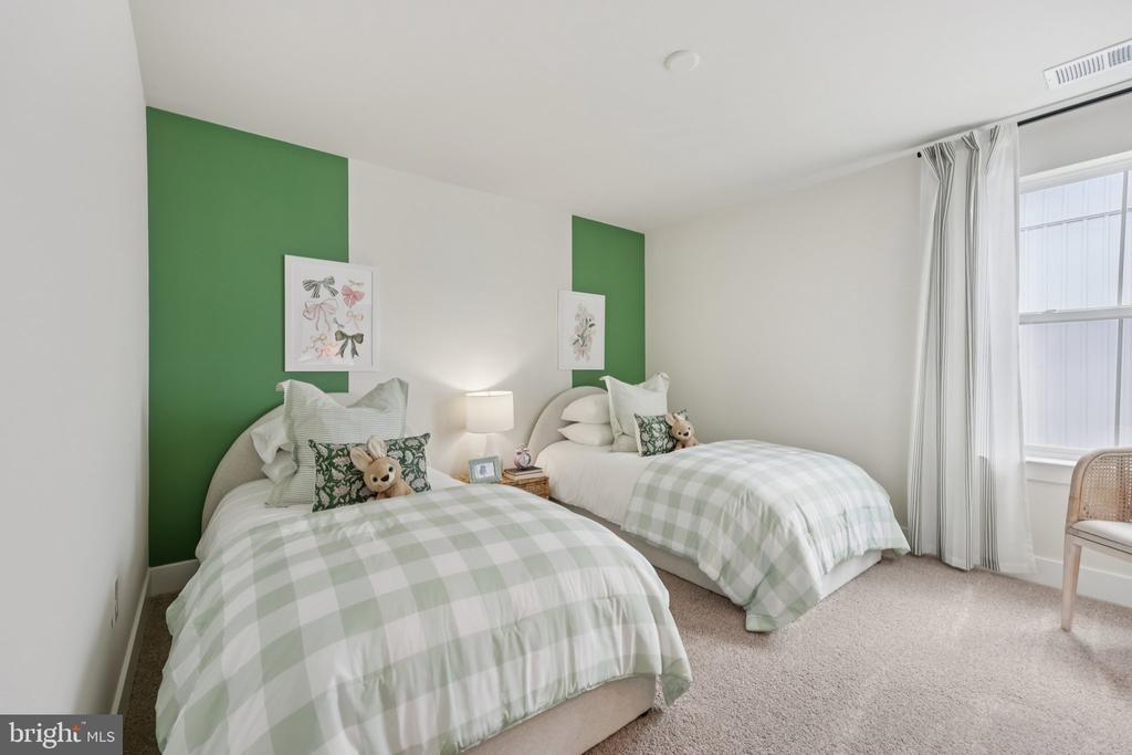 116 TRELLIS VIEW LANE