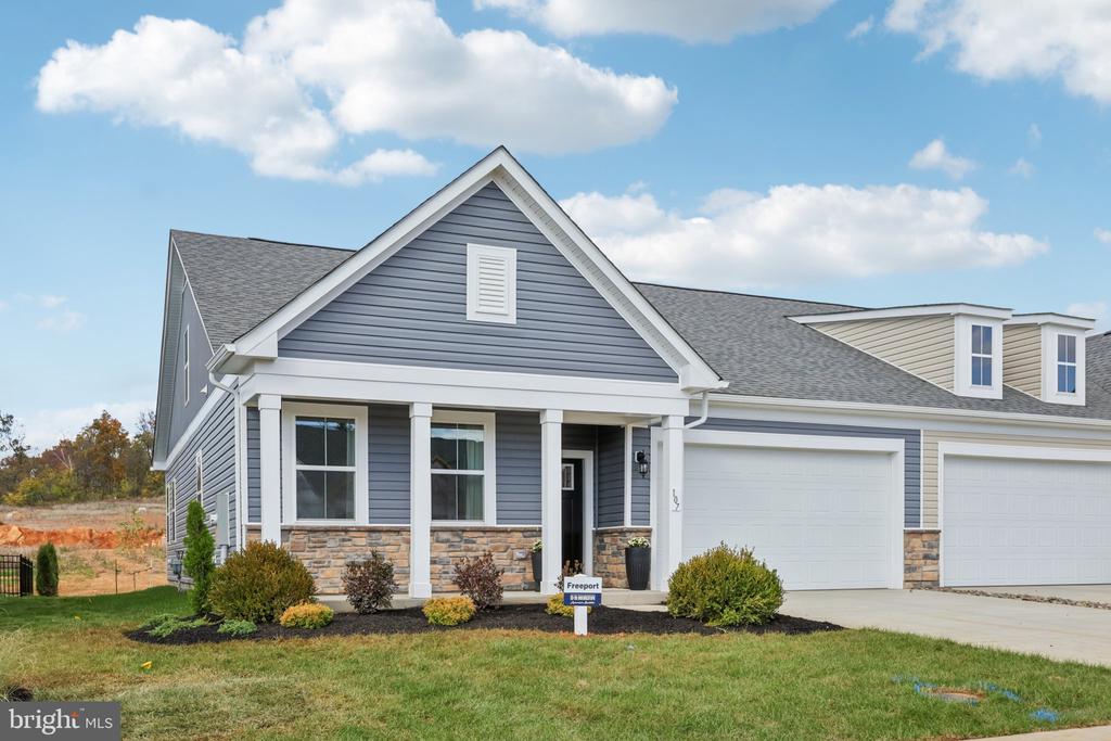 116 TRELLIS VIEW LANE