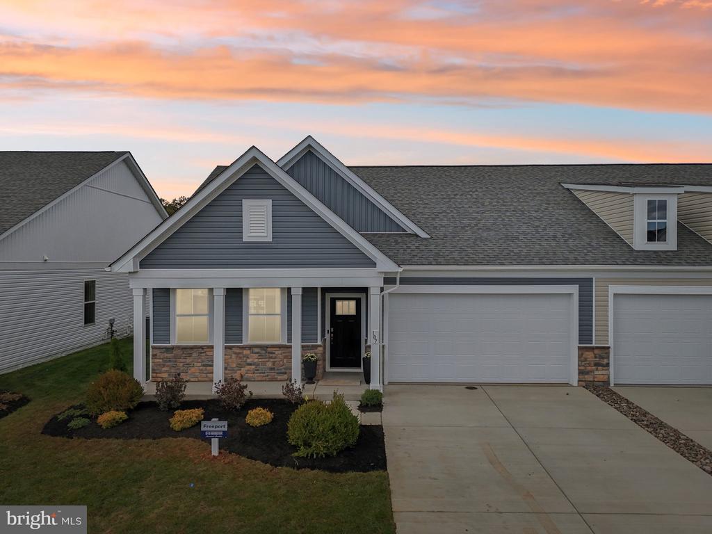 116 TRELLIS VIEW LANE