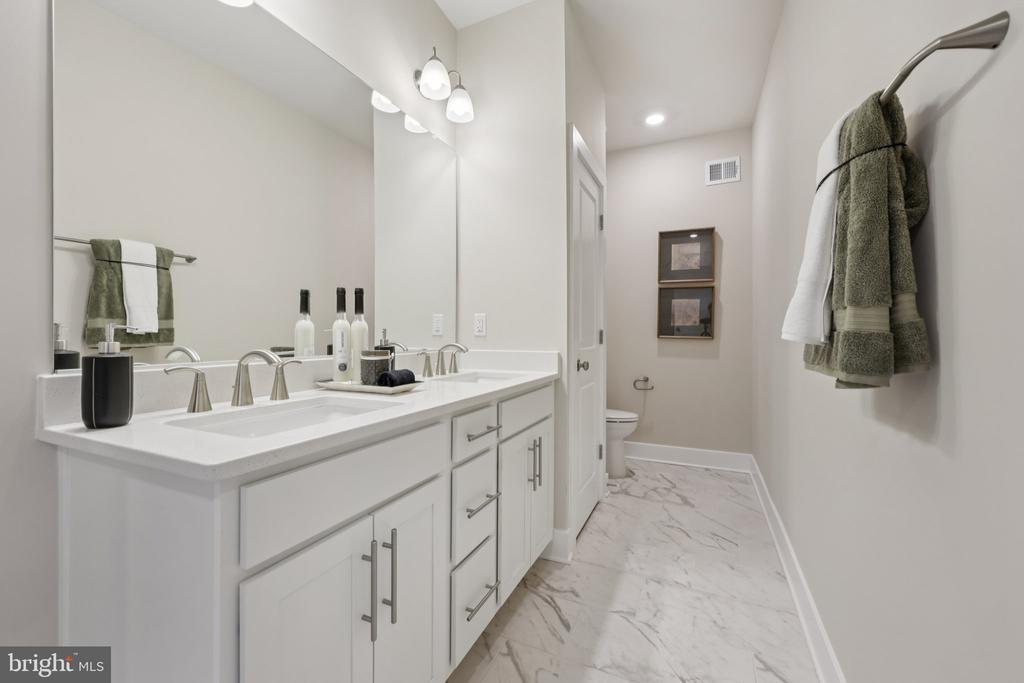 116 TRELLIS VIEW LANE