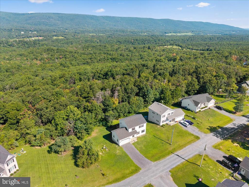 114 MEADOW WAY