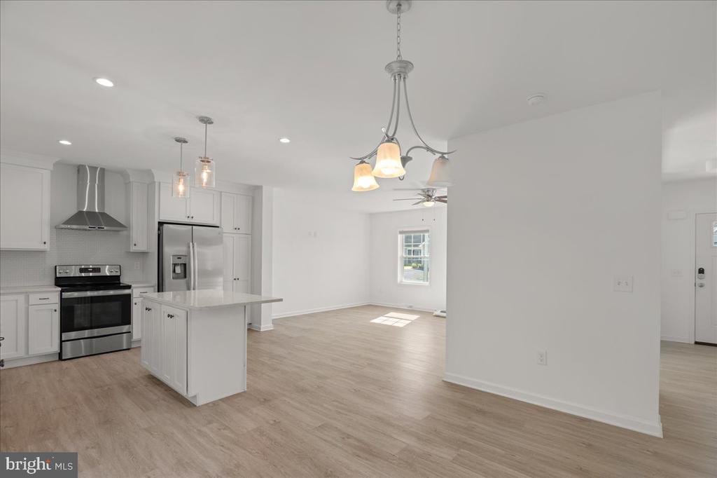 114 MEADOW WAY
