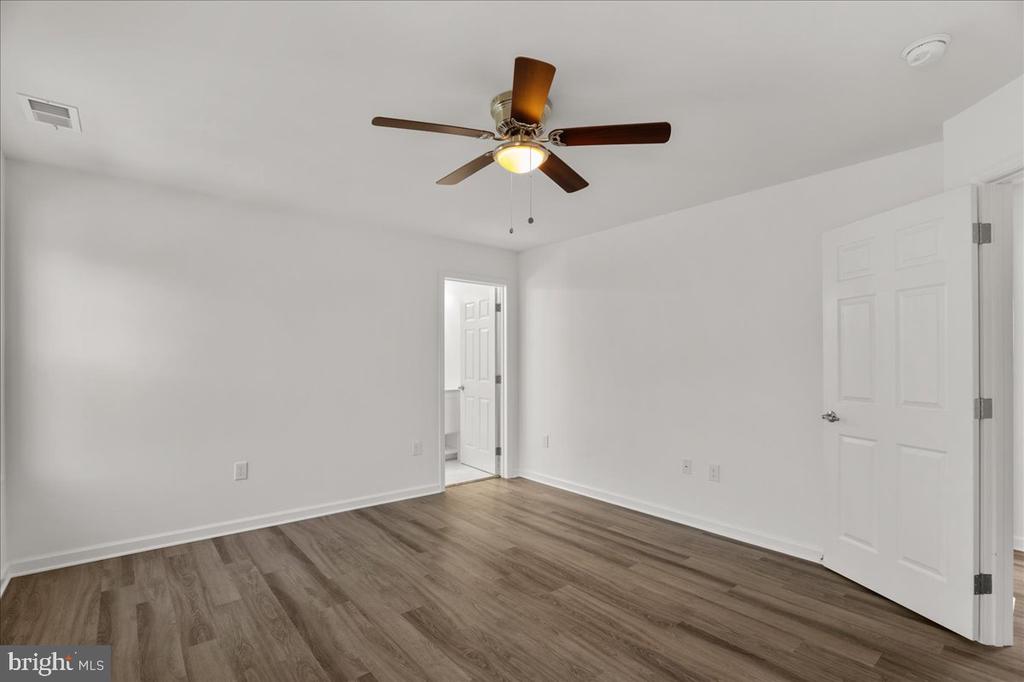 114 MEADOW WAY