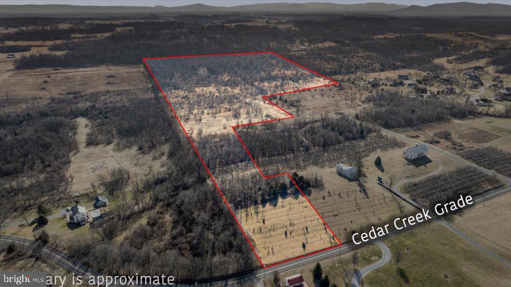 Lot 7 and 4035 CEDAR CREEK GRADE