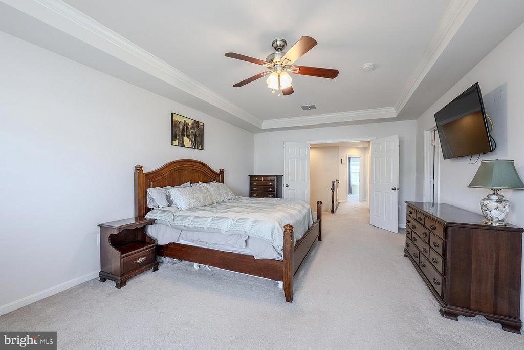 6860 BRYSON CIRCLE