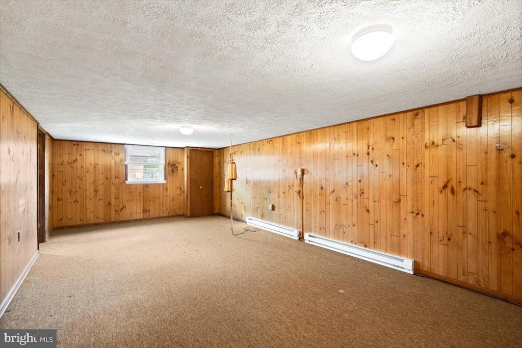 1508 PONDVIEW DRIVE