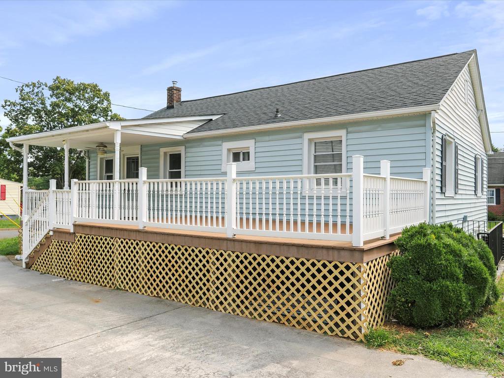 301 SHENANDOAH AVENUE