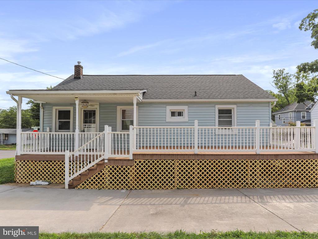 301 SHENANDOAH AVENUE