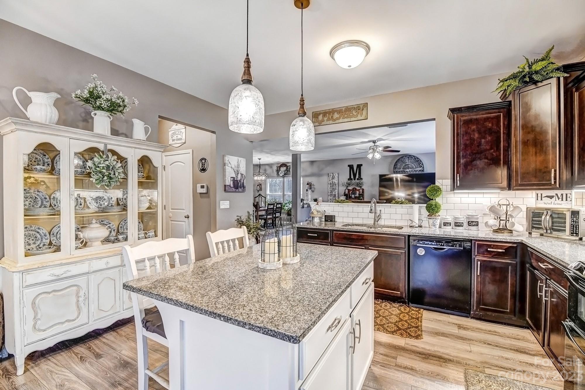 1048 Quail Field Place