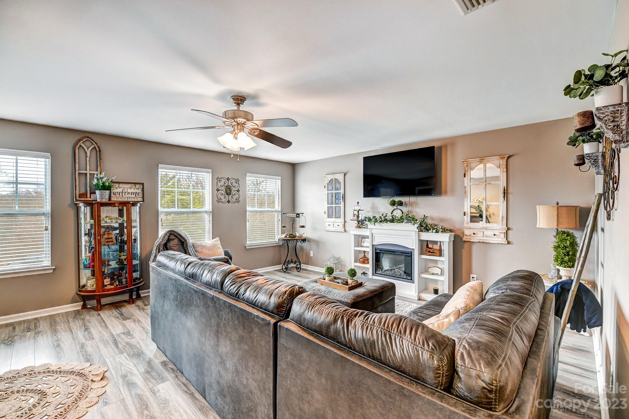 1048 Quail Field Place