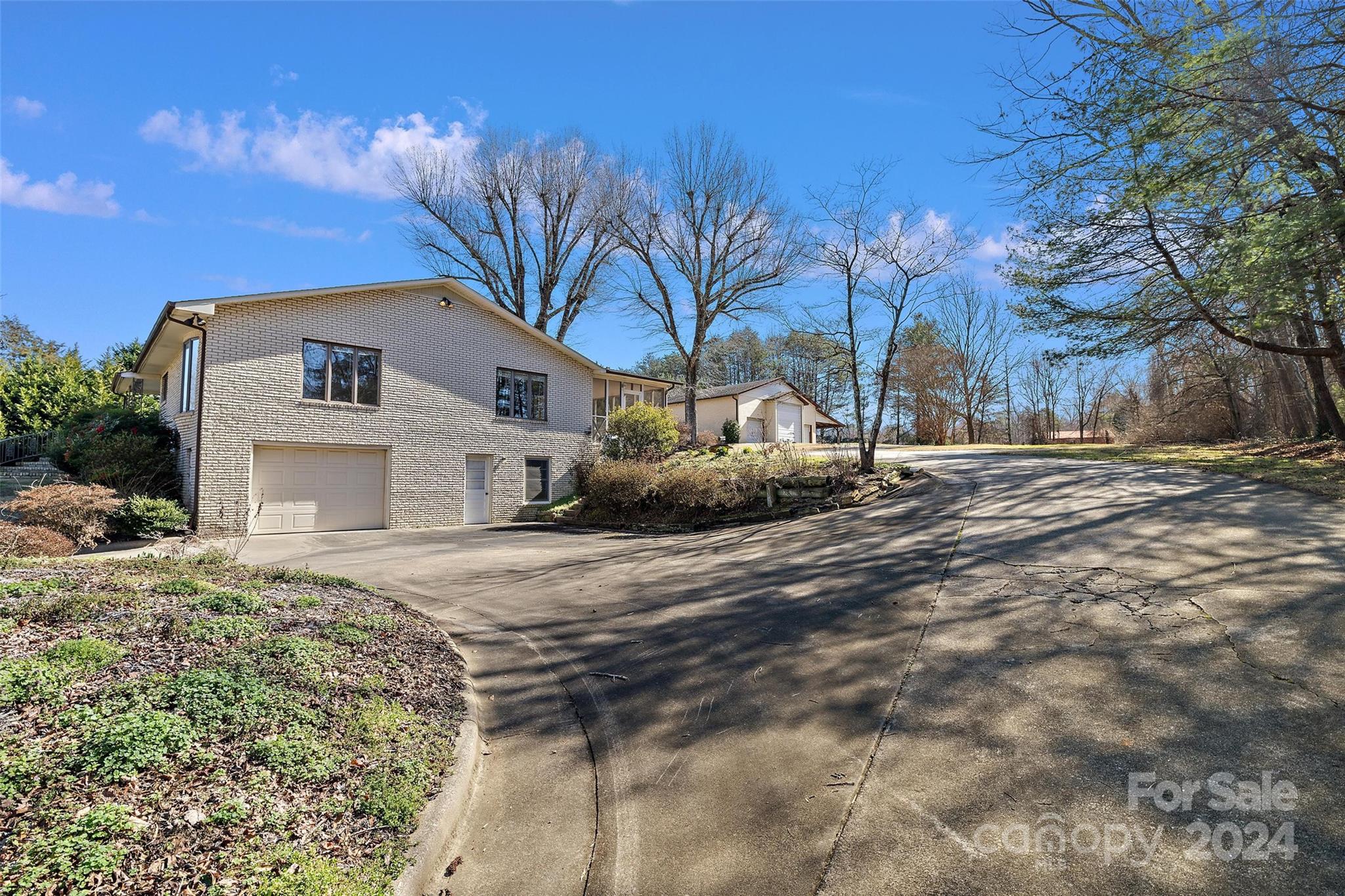 2851 E NC 10 Highway