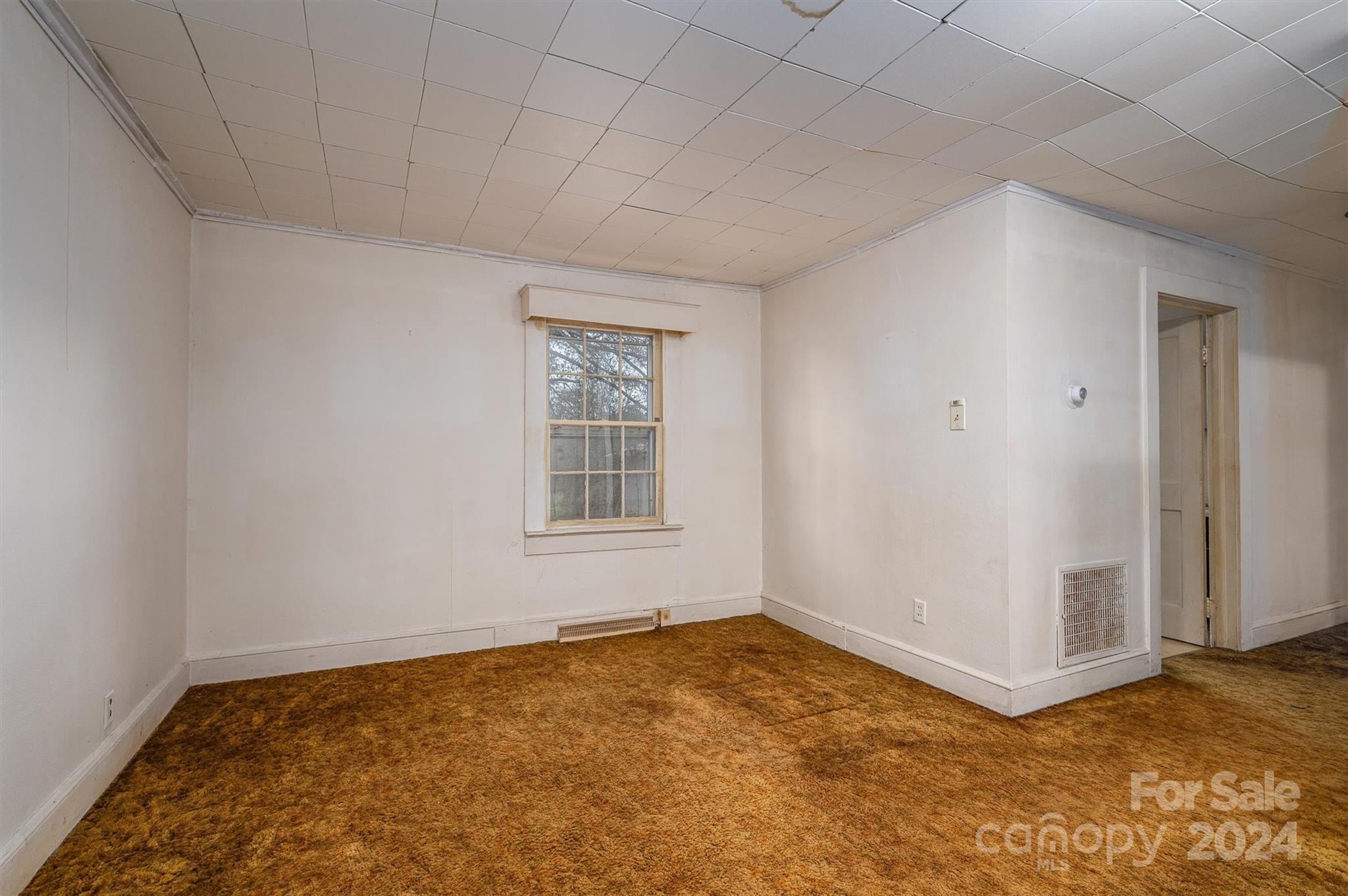 1114 Long Shoals Road