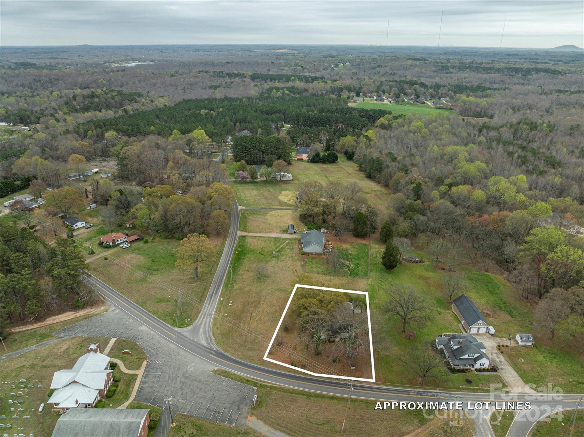 1114 Long Shoals Road